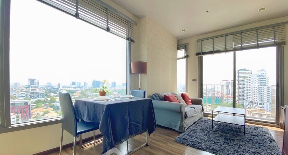 For rent 1 bed condo in Watthana, Bangkok