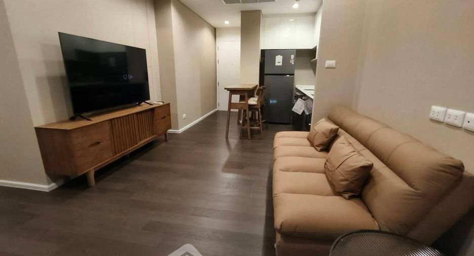 For rent 2 bedrooms condo in Chatuchak, Bangkok