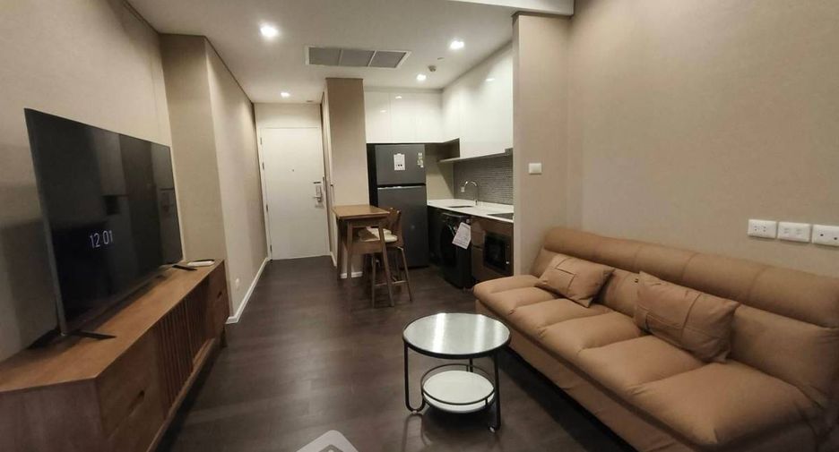 For rent 2 bedrooms condo in Chatuchak, Bangkok