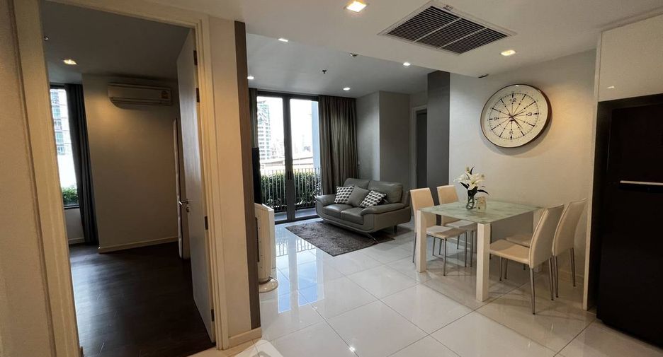 For rent 2 bedrooms condo in Sathon, Bangkok