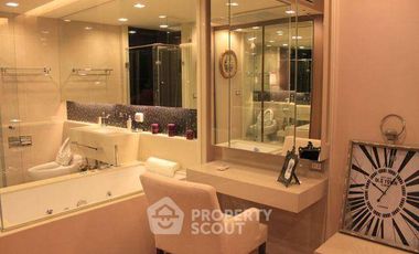 Condo en alquiler de 1 habitaciones en Sathon, Bangkok