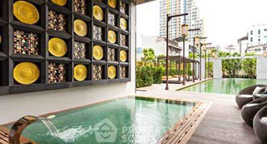 Condo en alquiler de 1 habitaciones en Sathon, Bangkok