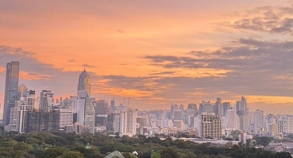 For rent 1 bed condo in Sathon, Bangkok