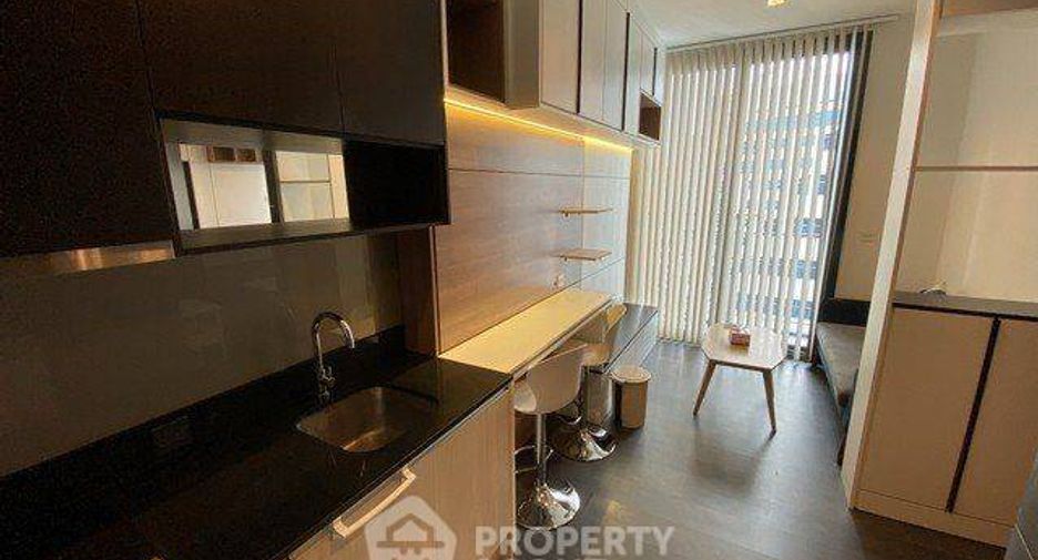 For rent 1 bed condo in Khlong Toei, Bangkok