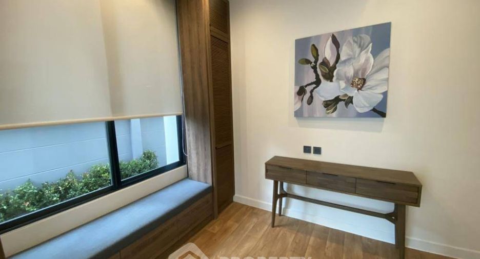 For rent 3 bedrooms house in Phra Khanong, Bangkok