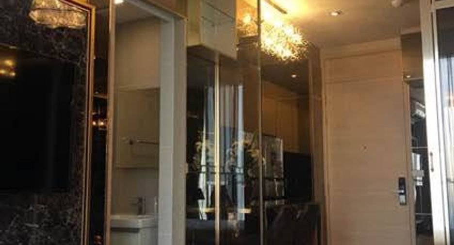 For rent 1 bed condo in Khlong Toei, Bangkok