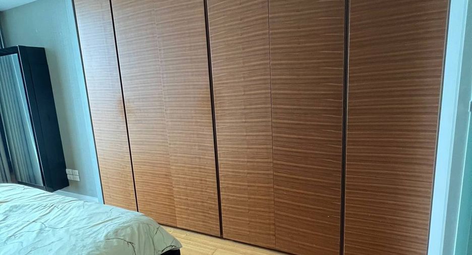 For rent 1 bed condo in Sathon, Bangkok