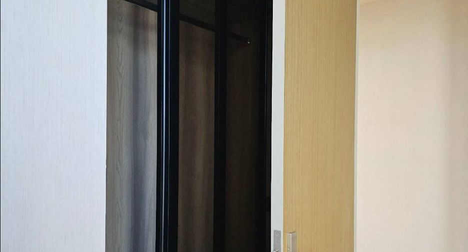 Wohnung zur Miete mit 2 Zimmer in Bang Rak, Bangkok