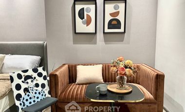 For rent 1 bed condo in Bang Rak, Bangkok