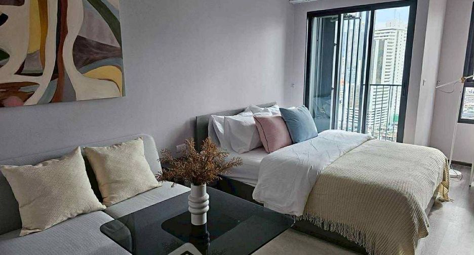 For rent 1 bed condo in Bang Rak, Bangkok