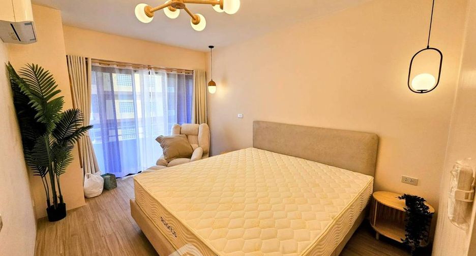 Wohnung zur Miete mit 3 Zimmer in Khlong Toei, Bangkok