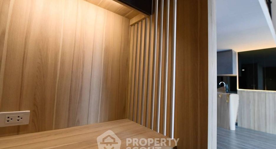 For rent 1 bed condo in Bang Rak, Bangkok