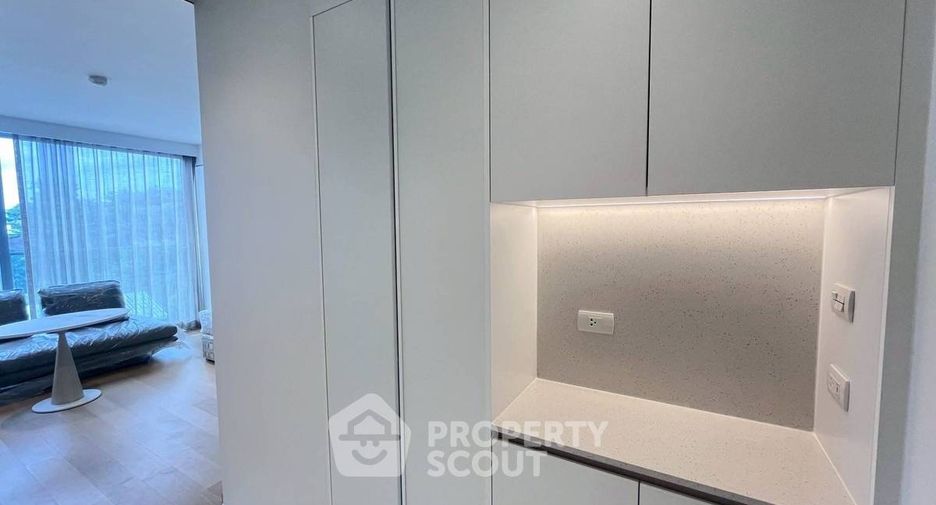 For rent 1 bed condo in Watthana, Bangkok