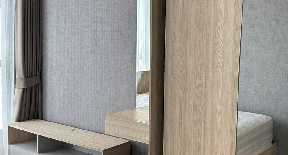 For rent 2 bedrooms condo in Bang Na, Bangkok