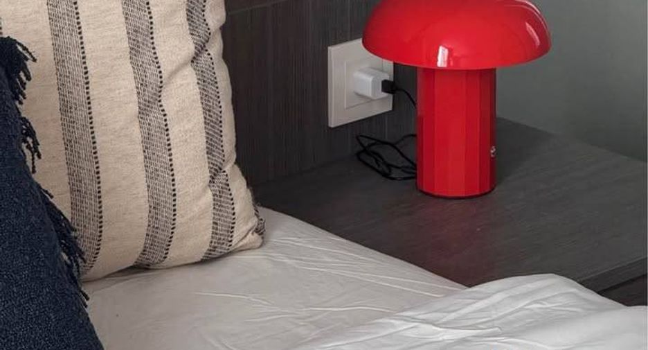 For rent 2 bedrooms condo in Bang Na, Bangkok