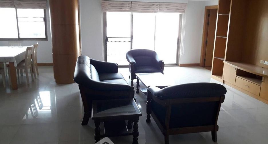 For rent 3 ベッドルーム condo in Watthana, Bangkok