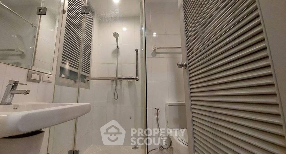 Condo en alquiler de 2 habitaciones en Watthana, Bangkok