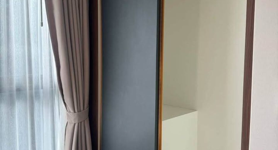 Wohnung zur Miete mit 1 Zimmer in Huai Khwang, Bangkok