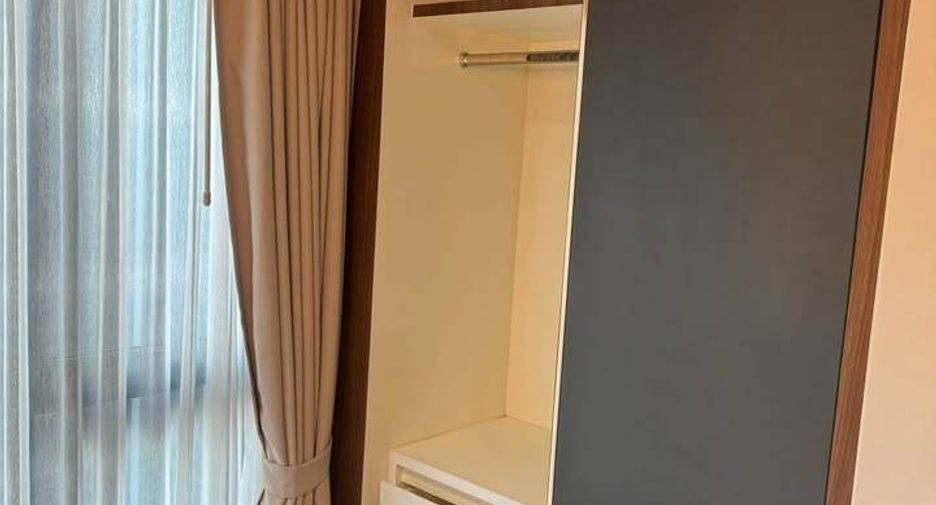 Wohnung zur Miete mit 1 Zimmer in Huai Khwang, Bangkok