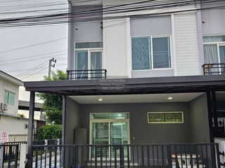 Reihenhaus zur Miete mit 3 Zimmer in Bang Phli, Samut Prakan