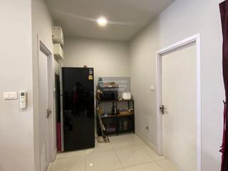 For rent 2 ベッドルーム townhouse in Bang Phli, Samut Prakan