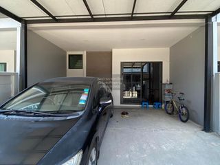 For rent 2 ベッドルーム townhouse in Bang Phli, Samut Prakan