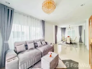 Продажа 3 спальни дом в Si Racha, Чонбури