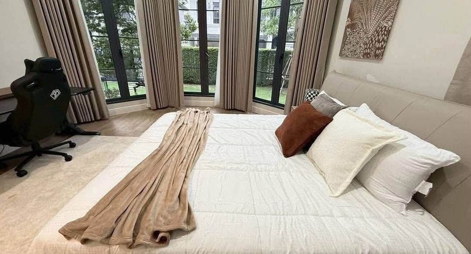 Haus zum Kauf und zur Miete mit 4 Zimmer in Bang Kapi, Bangkok