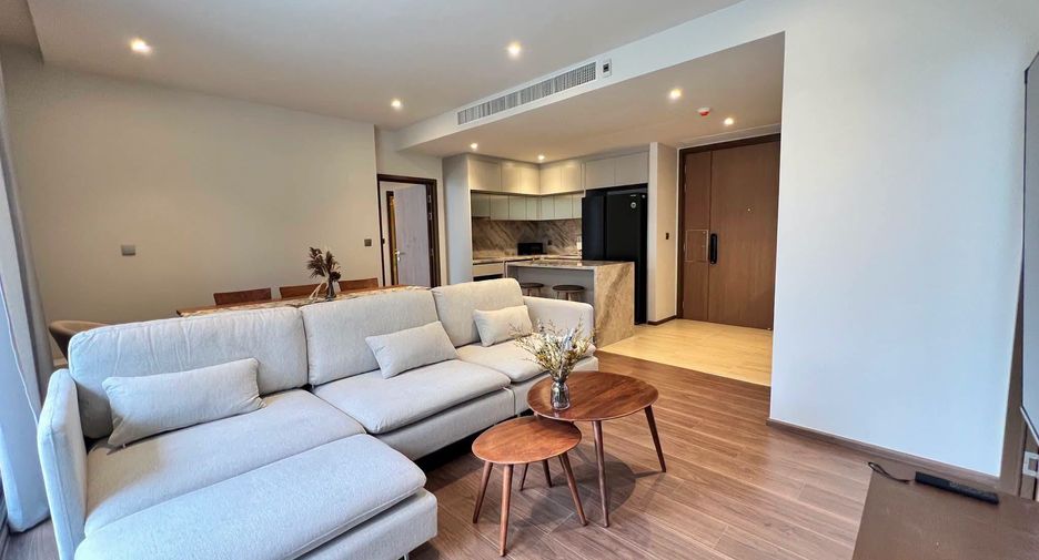 For rent 2 bedrooms condo in Khlong Toei, Bangkok