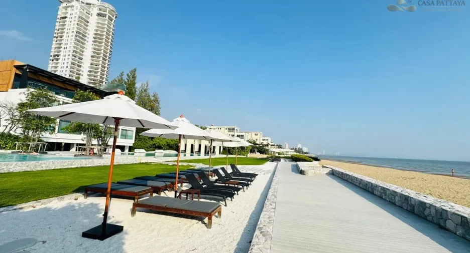For rent 2 bedrooms condo in Jomtien, Pattaya