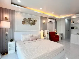 Villa en venta de 4 habitaciones en Bang Lamung, Chonburi