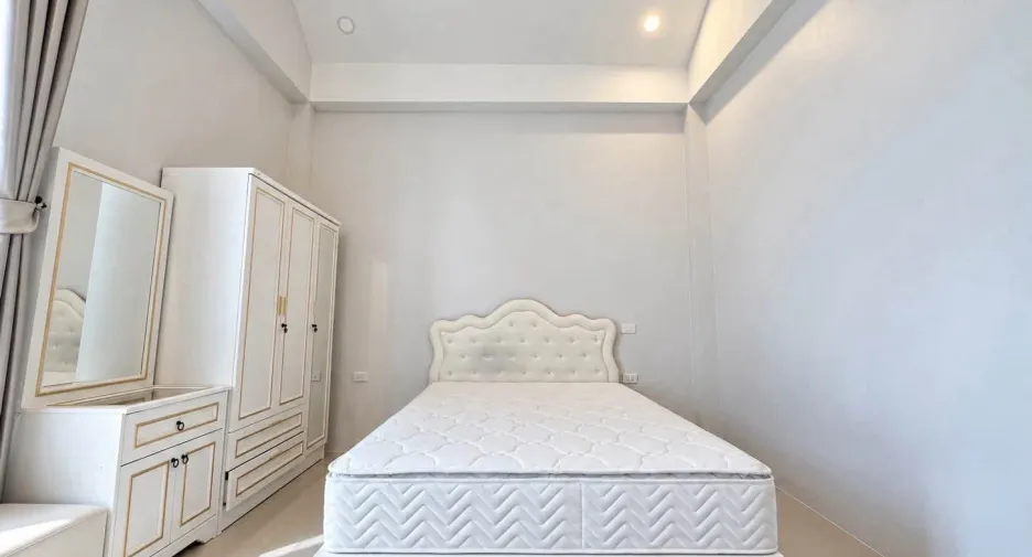 À vendre 3 chambres villa à Bang Lamung, Chonburi