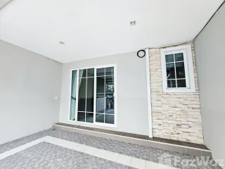 For sale and for rent 4 bedrooms townhouse in Mueang Chiang Rai, Chiang Rai