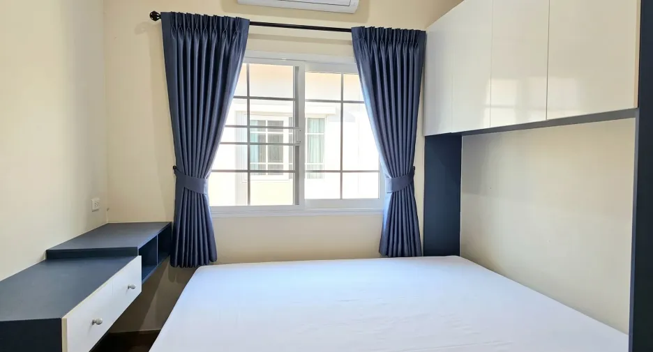 For sale and for rent 4 bedrooms townhouse in Mueang Chiang Rai, Chiang Rai