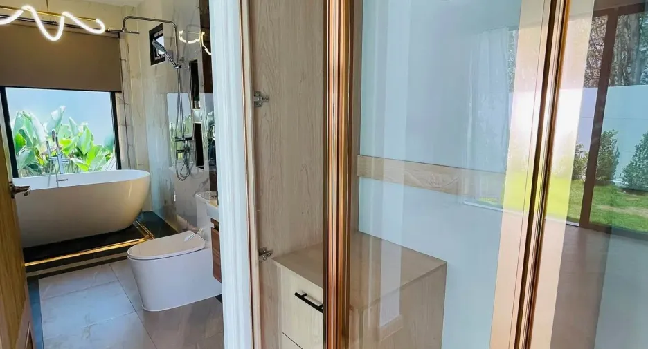 For rent 3 bedrooms villa in Mueang Rayong, Rayong