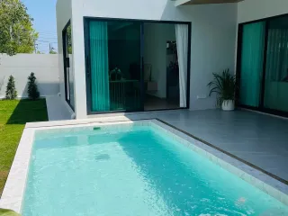 For rent 3 bedrooms villa in Mueang Rayong, Rayong