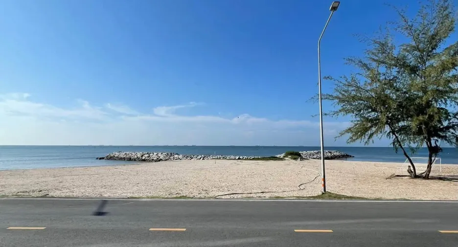 For rent 1 bed condo in Mueang Rayong, Rayong
