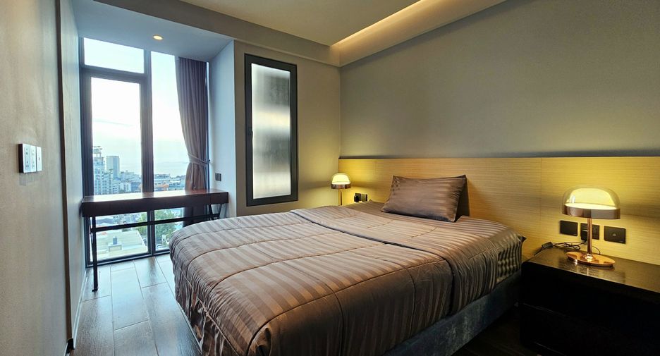 For sale 2 ベッドルーム condo in Bang Lamung, Chonburi