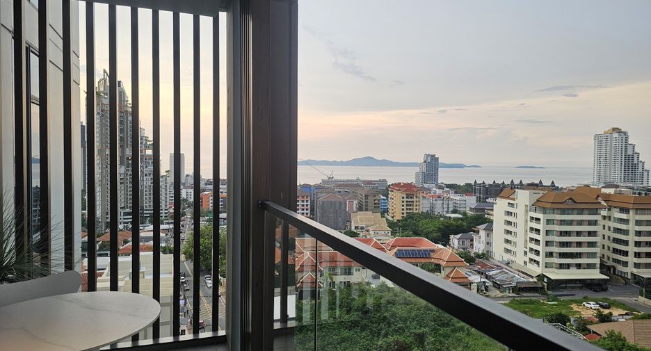 For sale 2 ベッドルーム condo in Bang Lamung, Chonburi