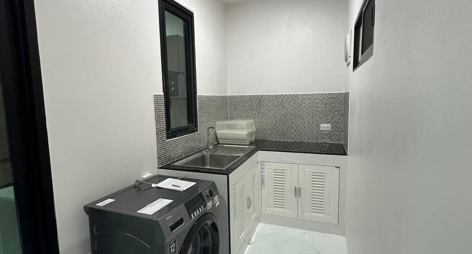 For rent 2 bedrooms house in San Sai, Chiang Mai