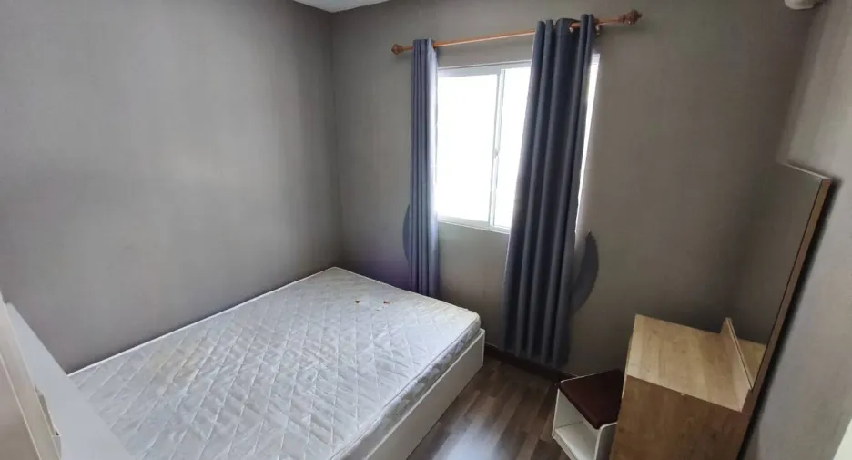 For rent 4 bedrooms house in Mueang Chiang Mai, Chiang Mai