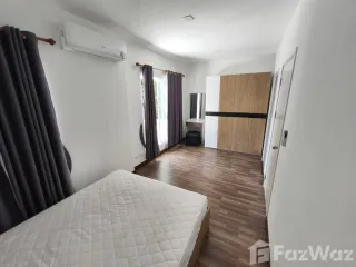 For rent 4 bedrooms house in Mueang Chiang Mai, Chiang Mai