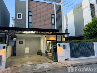 For rent 3 bedrooms house in Saraphi, Chiang Mai