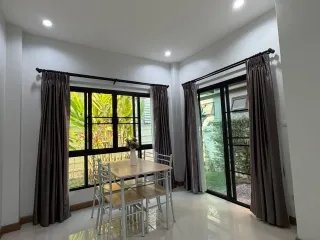For rent 3 bedrooms house in Saraphi, Chiang Mai