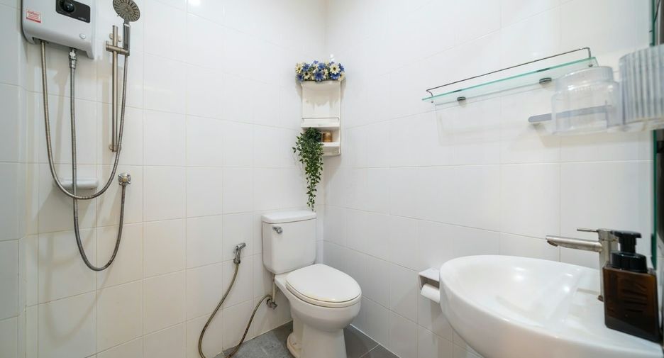 Casa en alquiler de 3 habitaciones en Thalang, Phuket