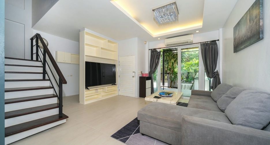 Casa en alquiler de 3 habitaciones en Thalang, Phuket