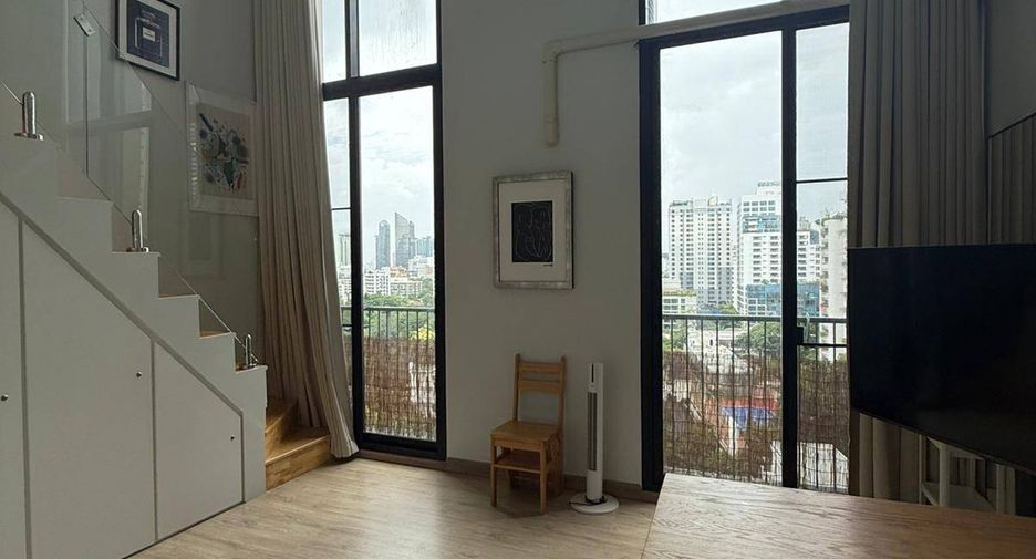 Condo en alquiler y en venta de 1 habitaciones en Watthana, Bangkok