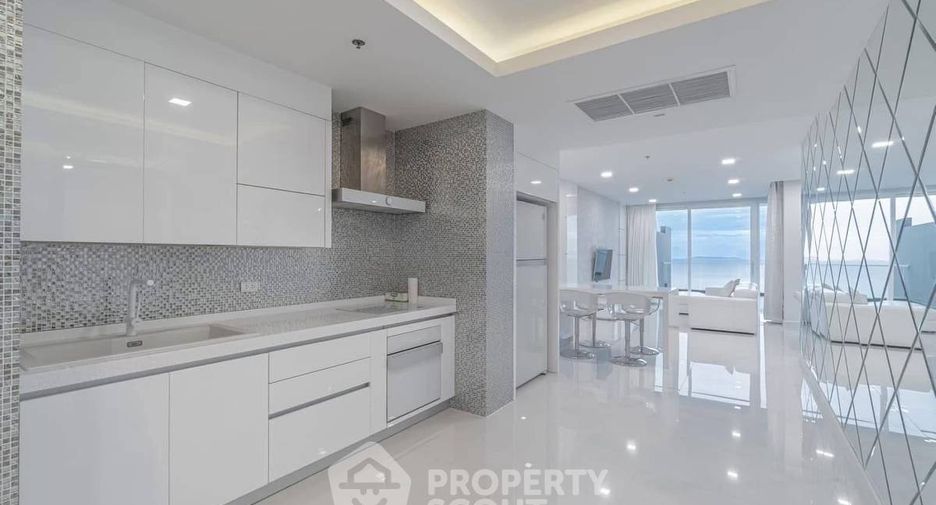 For sale 3 bedrooms condo in Bang Saray, Pattaya