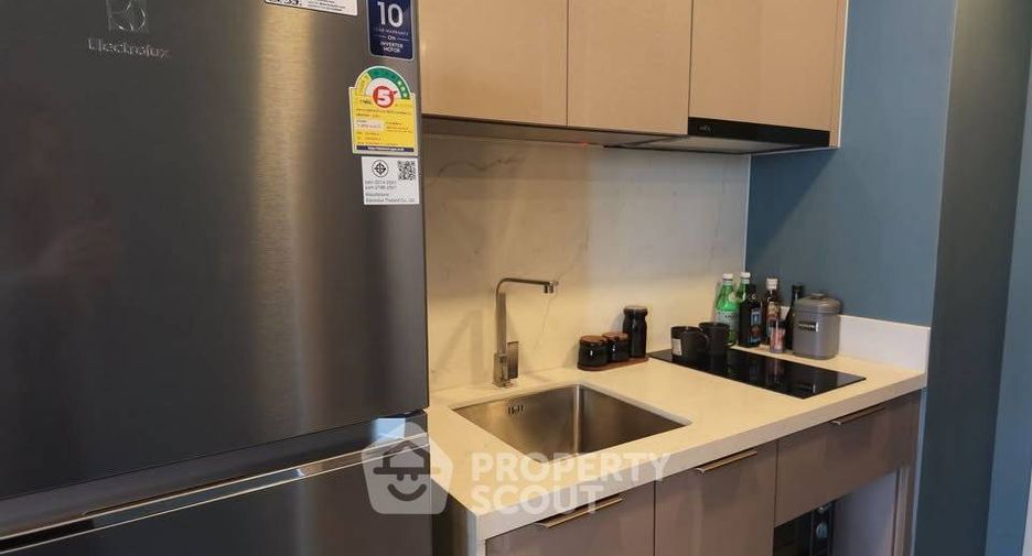 For sale 1 Beds condo in Huai Khwang, Bangkok