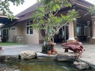 For rent 4 bedrooms house in Mueang Phuket, Phuket